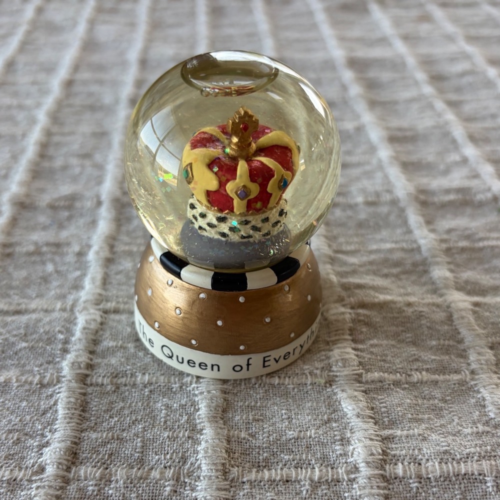 Vintage Mary Engelbreit The Queen of Everything mini snow globe crown inside 90s